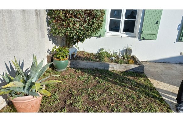 côté terrasse AVANT
